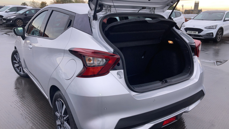 Nissan Micra 1.0 IG-T 100 Tekna 5dr Xtronic Petrol Hatchback